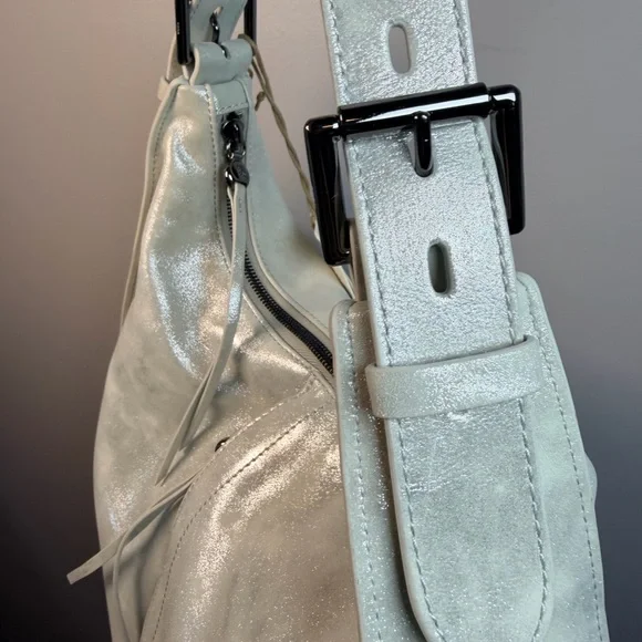 HOBO Leather Silver Metallic shoulder Bag - Picture 9 of 17